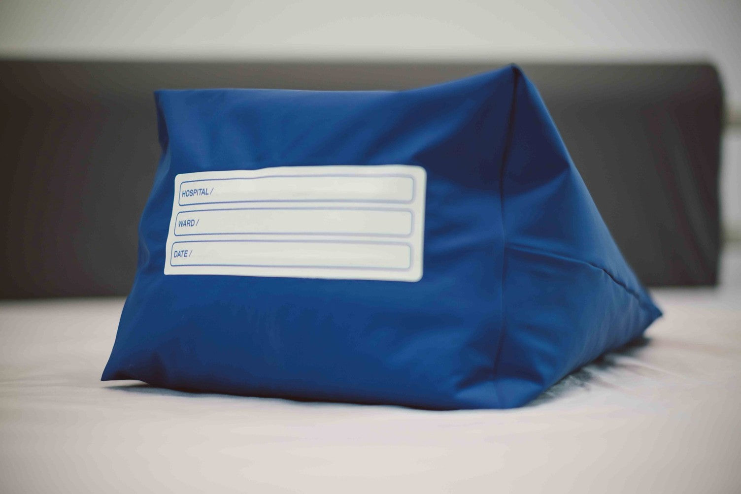 PP8034 PosiPerle Abduction Wedge Positioner 30 x 20 x 15cm image 2